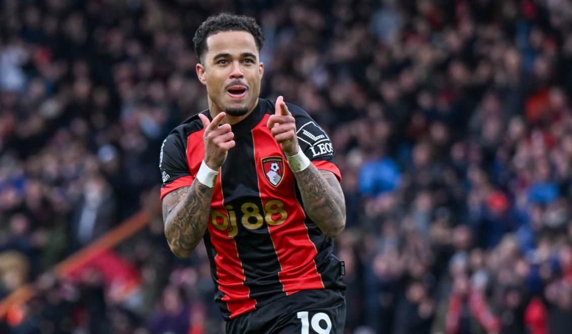 Newcastle United are considering a summer move for Bournemouth winger Justin Kluivert as they prepare for potential squad changes. Could he be the right addition? Read the latest updates, stats, and analysis!