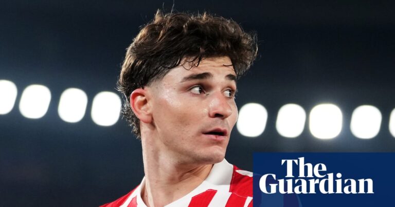 Atlético Madrid reject £129m bid from Real Madrid for Julián Alvarez
